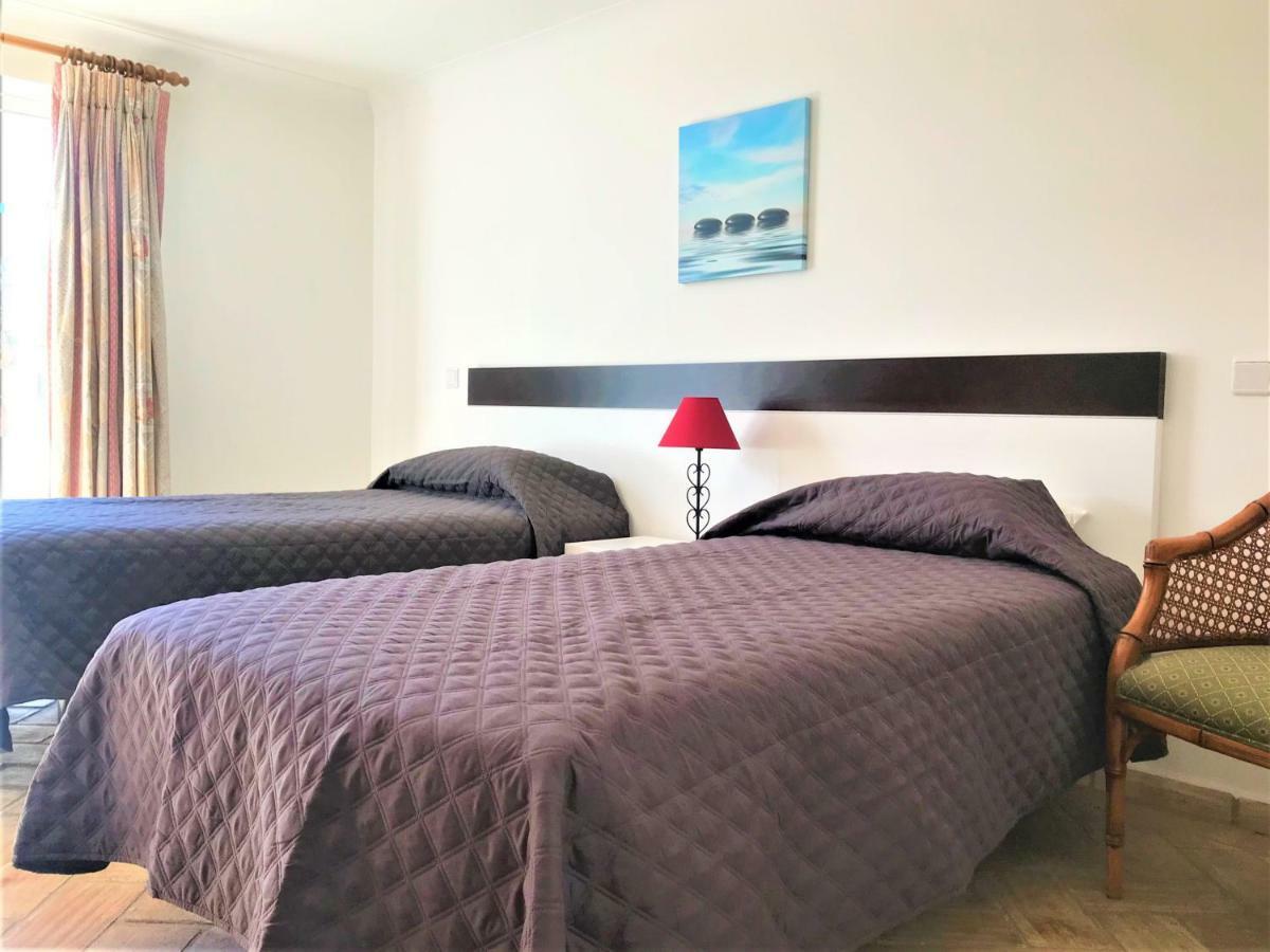 Casas Da Vila Praia Da Luz Экстерьер фото